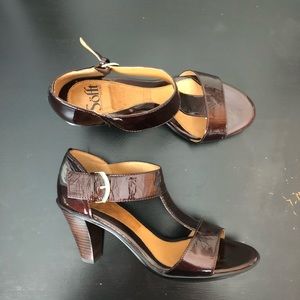 Sofft | Patent Leather Sandal Pumps Dark Brown 9